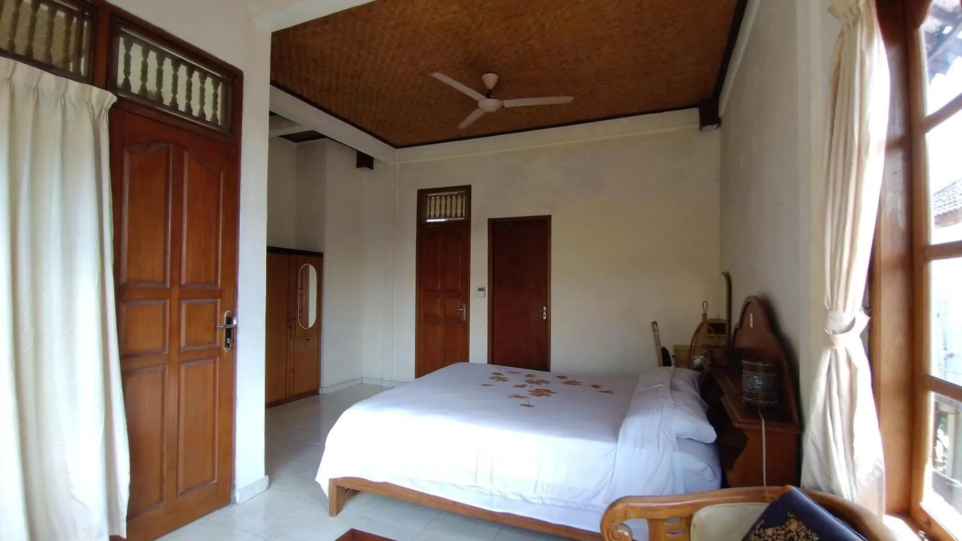 אובוד Runa Guesthouse אינדונזיה
