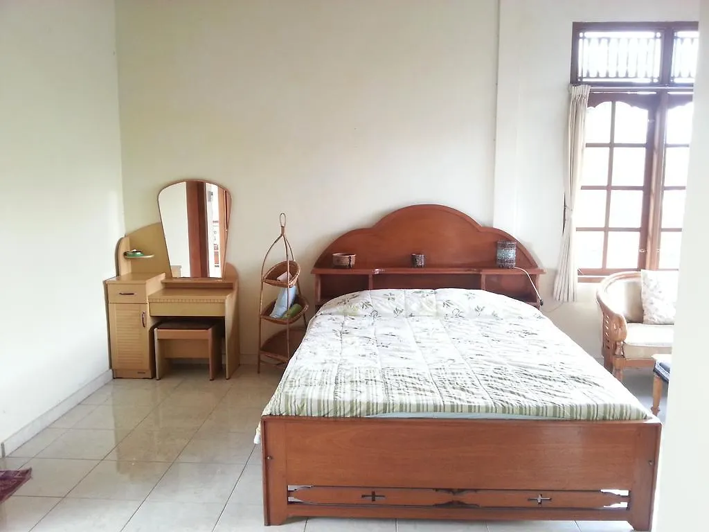 Runa Guesthouse Ubud  Indonesia