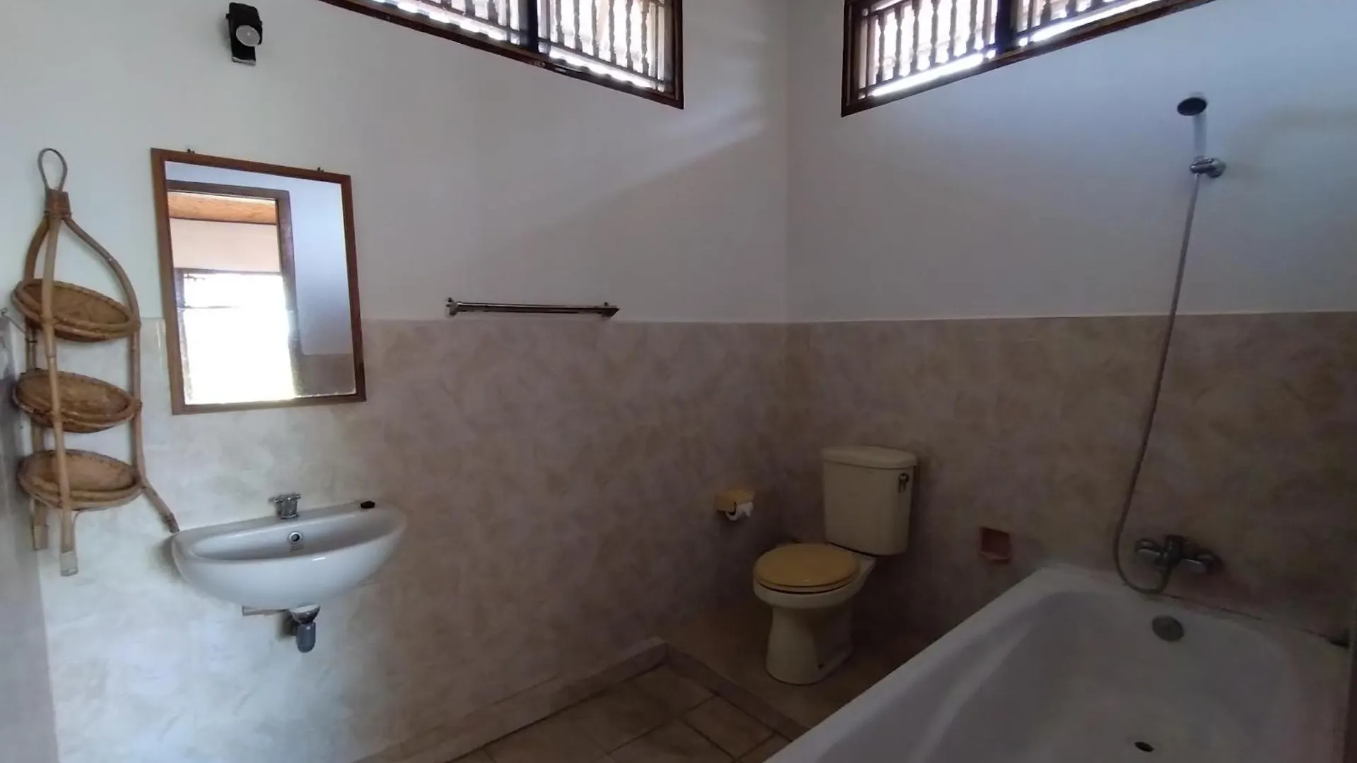 Runa Guesthouse Ubud  Guest house Ubud (Bali)