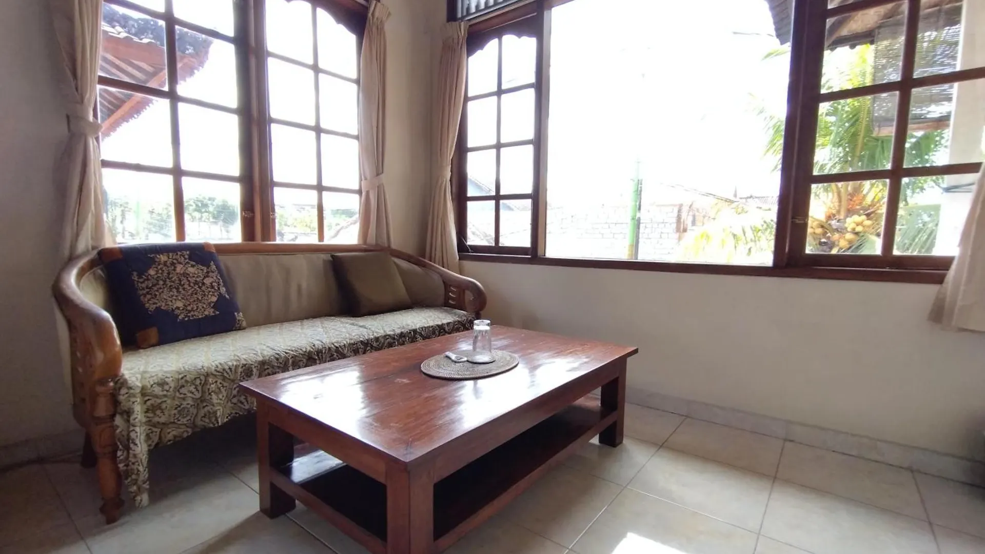 Runa Guesthouse Ubud  3*, Ubud (Bali)
