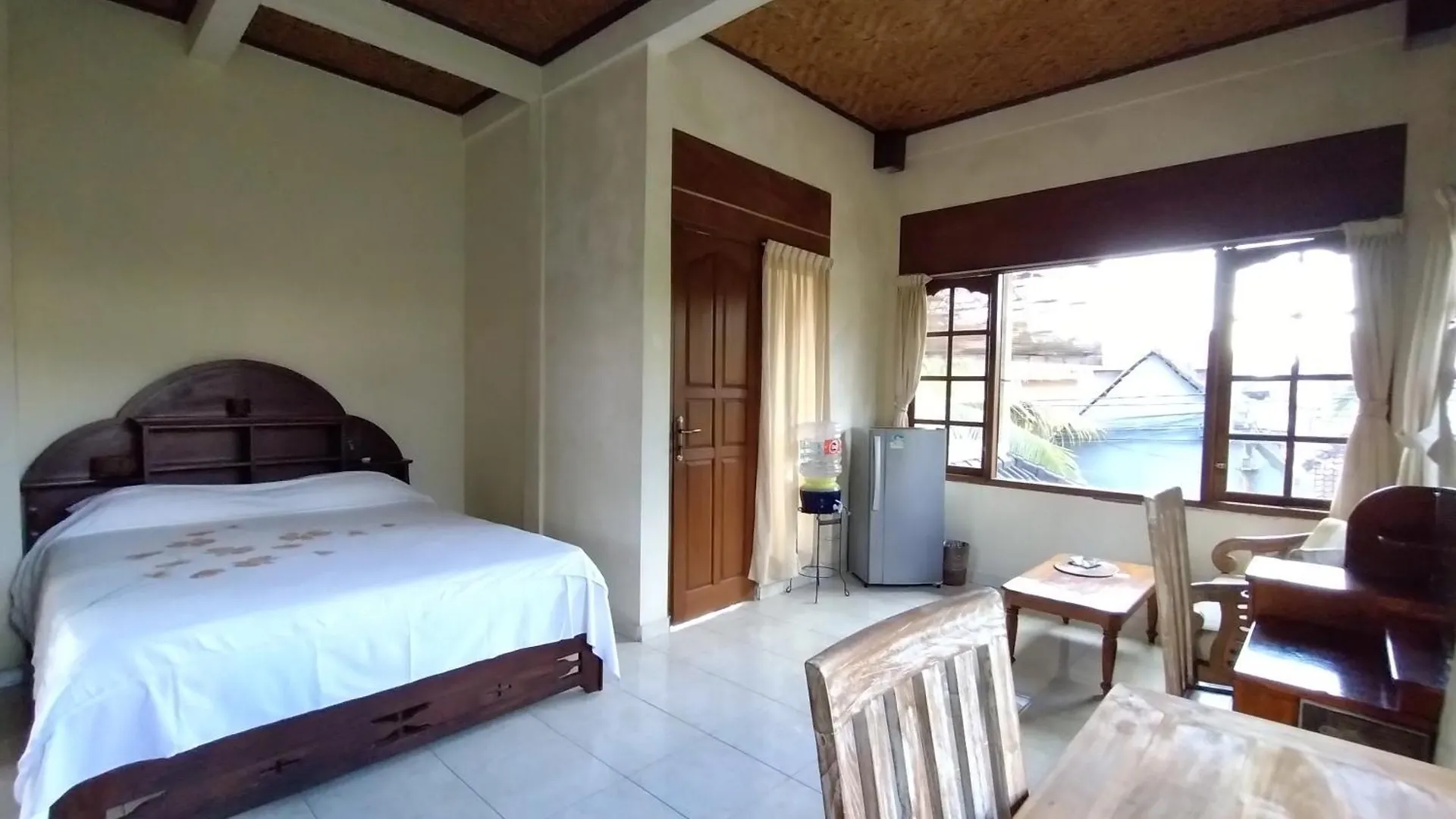 Runa Guesthouse Ubud  Ubud (Bali)